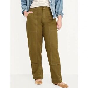 Old Navy High Rise Straight Cargo Pants